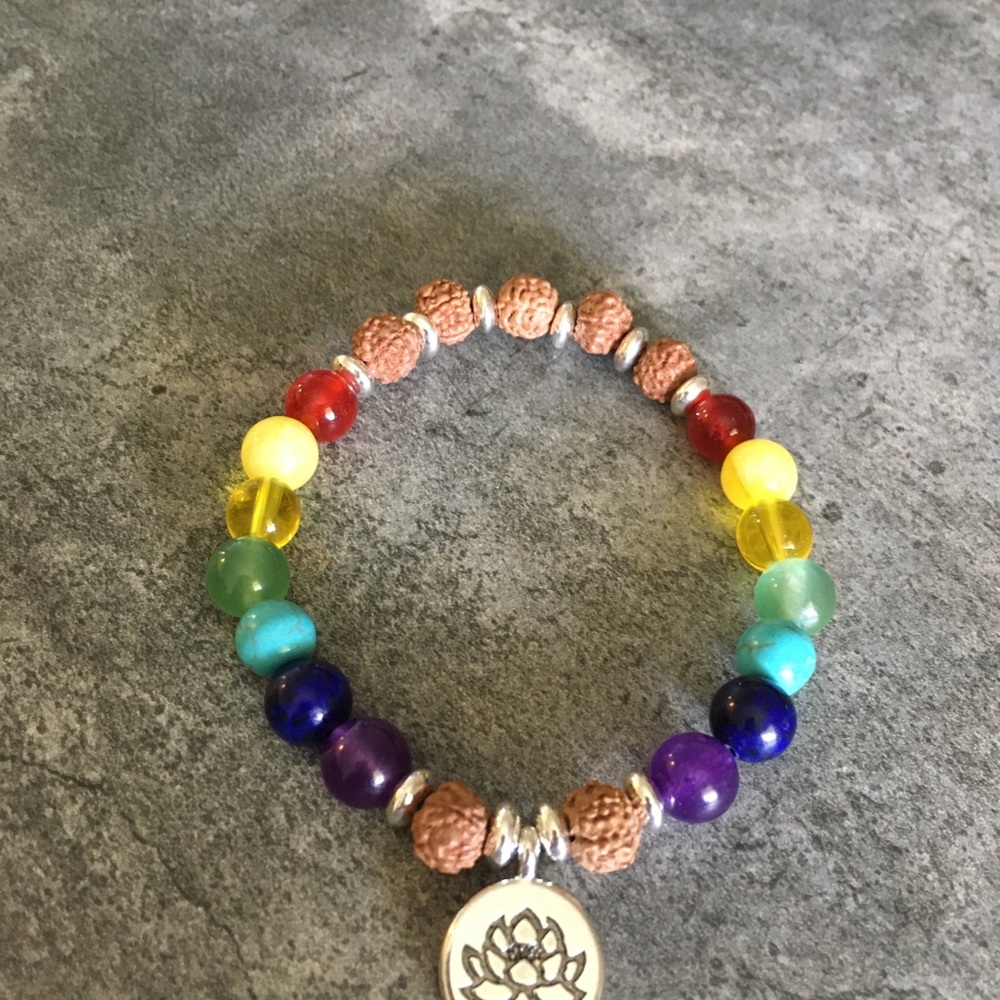 Chakra Healing Lotus Crystal Bracelet - Picture 5 of 8